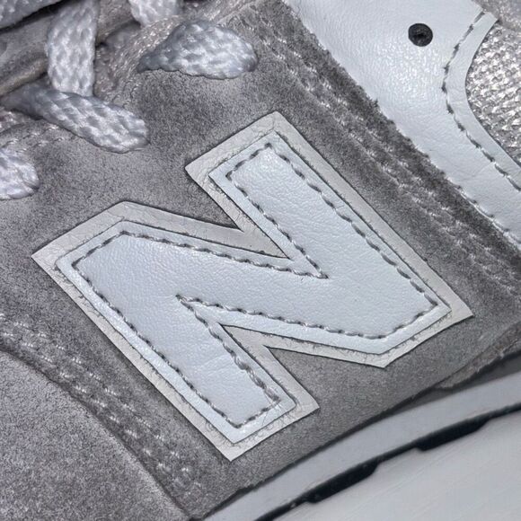 New Balance 574 Kids Casual Sneakers gray white size 3 - Picture 11 of 11
